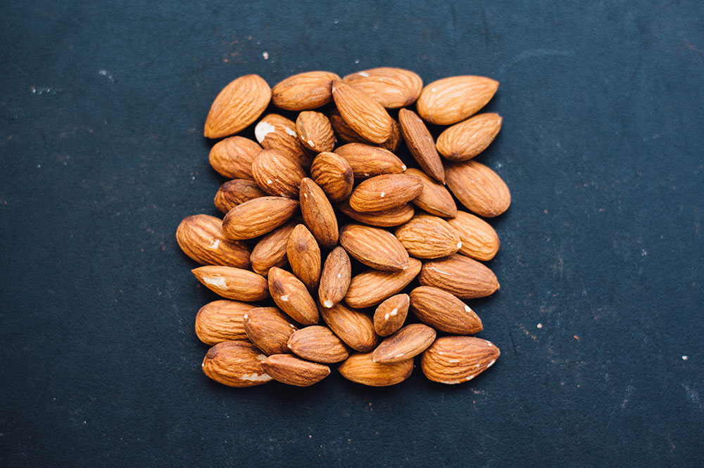 10 Safe and Healthy Snacks for Diabetics