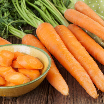 11 Foods to Eat and Avoid for Ovarian Cancer Prevention